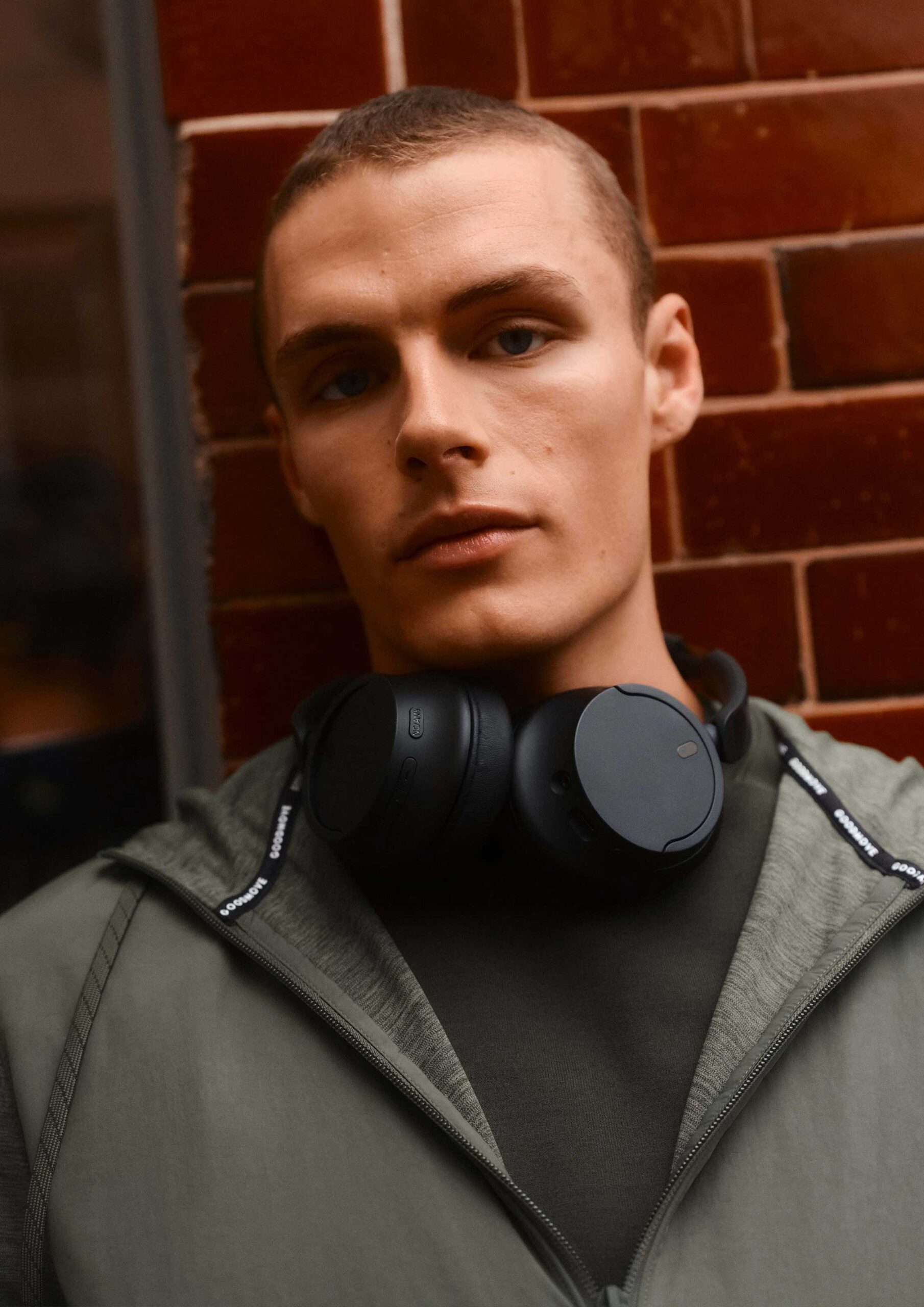 XBUSPORTS_2026_PORTRAIT-543x768px_26